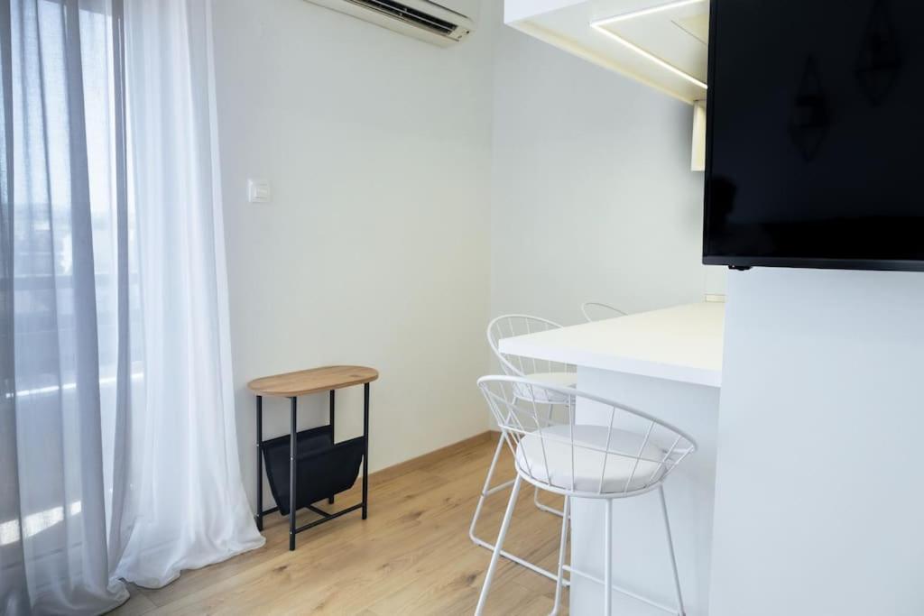 Cozy Studio In The Heart Of City 科莫蒂尼 外观 照片