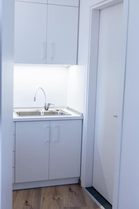 Cozy Studio In The Heart Of City 科莫蒂尼 外观 照片