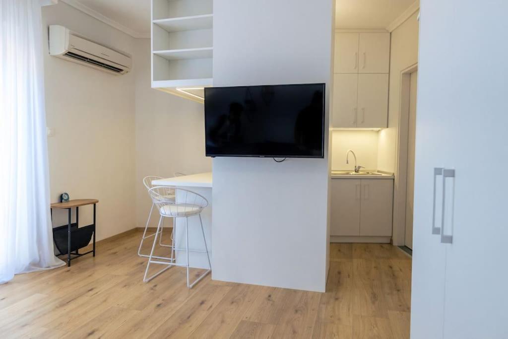 Cozy Studio In The Heart Of City 科莫蒂尼 外观 照片